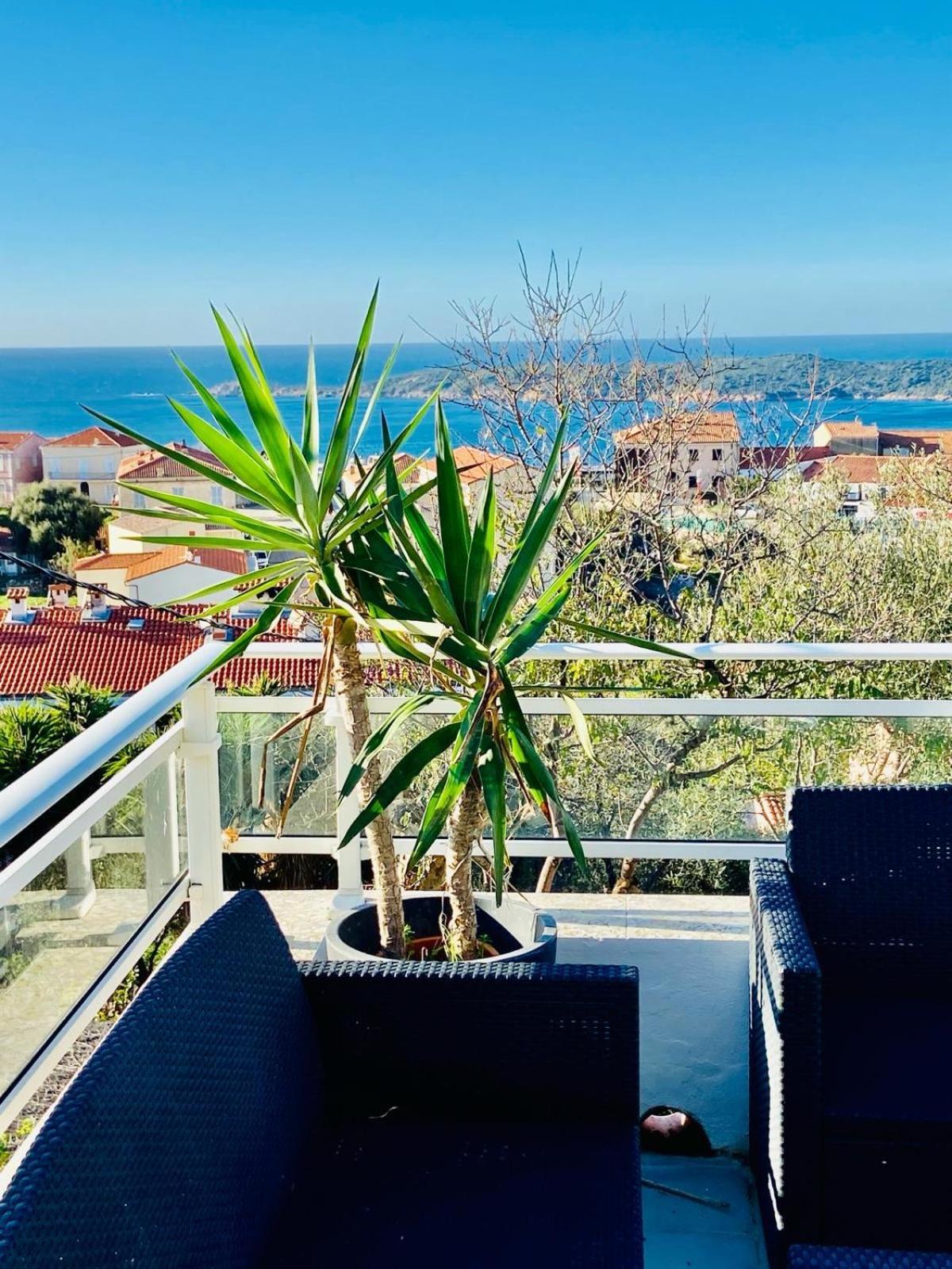 Villa Montalbo Vue Mer De 2 A 10 Personnes Cargèse Kültér fotó